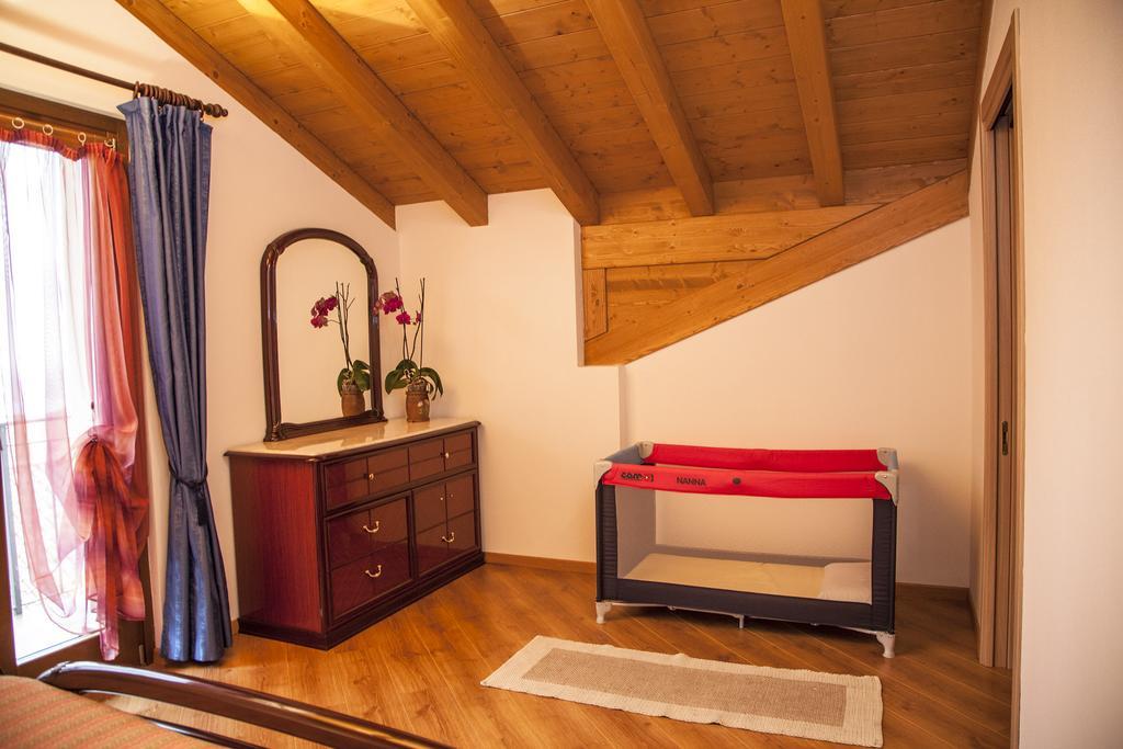 דירות Vercana Casa Sole חדר תמונה